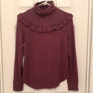 ⭐️Women’s june & hudson Top